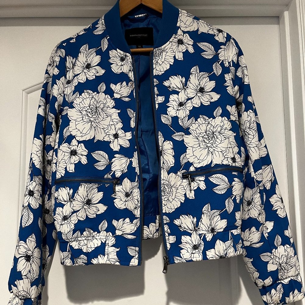 BANANA REPUBLIC FLORAL BOMBER JACKET SZ XS